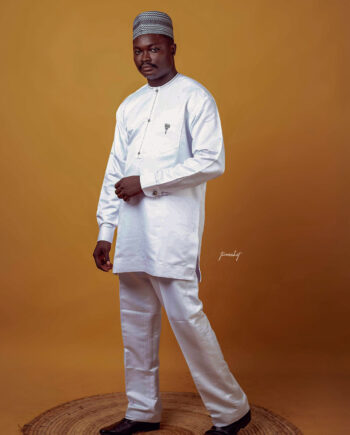 African Two Piece Round Neck – white