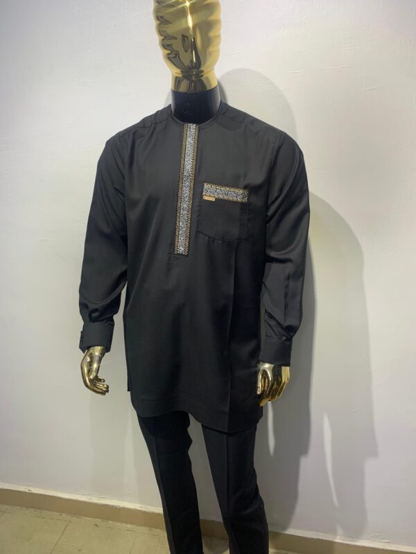 African Two Piece Round Neck – Black